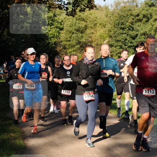 28.09.2025 - 33. Volkslauf durch das schöne Alstertal Fabian Wolf http://msf.ph/oto/8978294 28.09.2025 10:05:34 Laufen 1007, 1034, 1748, 1056, 688, 19, 1712 meine-sportfotos.de