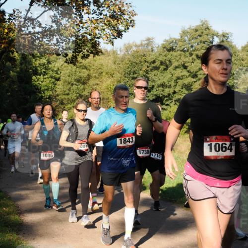28.09.2025 - 33. Volkslauf durch das schöne Alstertal Fabian Wolf http://msf.ph/oto/8978320 28.09.2025 10:05:46 Laufen 1671, 1035, 1843, 359, 1730, 1710, 1064 meine-sportfotos.de