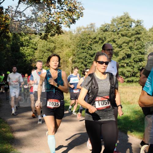 28.09.2025 - 33. Volkslauf durch das schöne Alstertal Fabian Wolf http://msf.ph/oto/8978325 28.09.2025 10:05:48 Laufen 1671, 1035, 1680, 1059 meine-sportfotos.de
