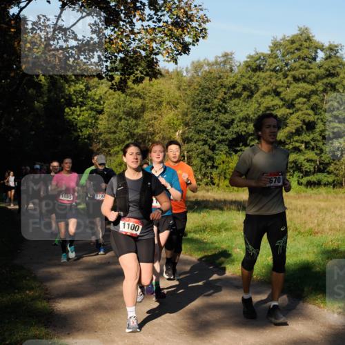 28.09.2025 - 33. Volkslauf durch das schöne Alstertal Fabian Wolf http://msf.ph/oto/8978365 28.09.2025 10:06:03 Laufen 1085, 1702, 1100, 670 meine-sportfotos.de