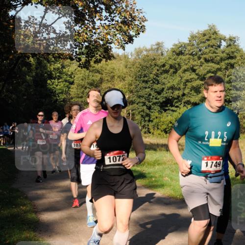 28.09.2025 - 33. Volkslauf durch das schöne Alstertal Fabian Wolf http://msf.ph/oto/8978376 28.09.2025 10:06:10 Laufen 1109, 1717, 103, 2025, 1072, 39, 1749 meine-sportfotos.de