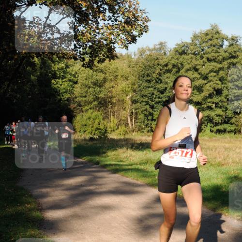 28.09.2025 - 33. Volkslauf durch das schöne Alstertal Fabian Wolf http://msf.ph/oto/8978391 28.09.2025 10:06:17 Laufen 1745, 1756, 2572 meine-sportfotos.de