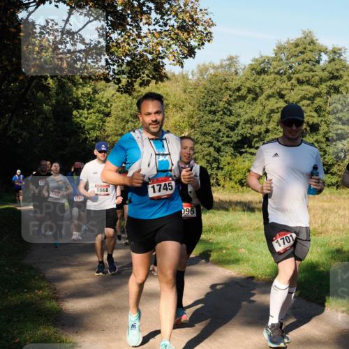 28.09.2025 - 33. Volkslauf durch das schöne Alstertal Fabian Wolf http://msf.ph/oto/8978407 28.09.2025 10:06:25 Laufen 177, 1155, 1761, 1668, 1745, 096, 1701 meine-sportfotos.de