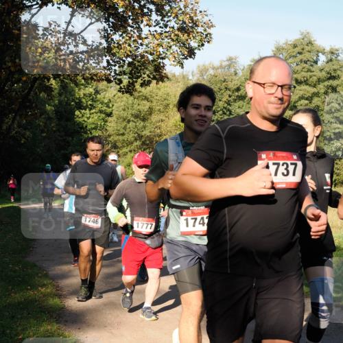 28.09.2025 - 33. Volkslauf durch das schöne Alstertal Fabian Wolf http://msf.ph/oto/8978420 28.09.2025 10:06:31 Laufen 1738, 1746, 1777, 1741, 4737 meine-sportfotos.de