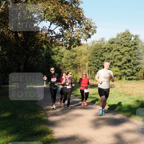 28.09.2025 - 33. Volkslauf durch das schöne Alstertal Fabian Wolf http://msf.ph/oto/8978458 28.09.2025 10:06:58 Laufen 1753, 175 meine-sportfotos.de