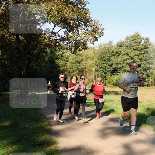 28.09.2025 - 33. Volkslauf durch das schöne Alstertal Fabian Wolf http://msf.ph/oto/8978461 28.09.2025 10:06:59 Laufen 1754, 1104, 1111, 1753 meine-sportfotos.de