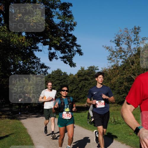 28.09.2025 - 33. Volkslauf durch das schöne Alstertal Fabian Wolf http://msf.ph/oto/8978629 28.09.2025 10:24:15 Laufen 2634, 2622 meine-sportfotos.de