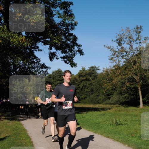 28.09.2025 - 33. Volkslauf durch das schöne Alstertal Fabian Wolf http://msf.ph/oto/8978828 28.09.2025 10:25:00 Laufen  meine-sportfotos.de