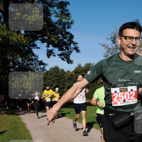 28.09.2025 - 33. Volkslauf durch das schöne Alstertal Fabian Wolf http://msf.ph/oto/8978846 28.09.2025 10:25:02 Laufen 1, 1, 2581, 2502 meine-sportfotos.de
