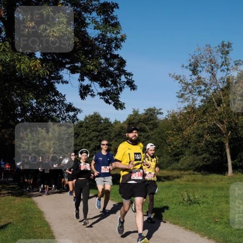 28.09.2025 - 33. Volkslauf durch das schöne Alstertal Fabian Wolf http://msf.ph/oto/8978858 28.09.2025 10:25:04 Laufen  meine-sportfotos.de