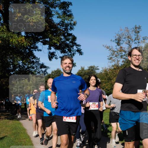 28.09.2025 - 33. Volkslauf durch das schöne Alstertal Fabian Wolf http://msf.ph/oto/8978903 28.09.2025 10:25:10 Laufen 2415, 2447 meine-sportfotos.de