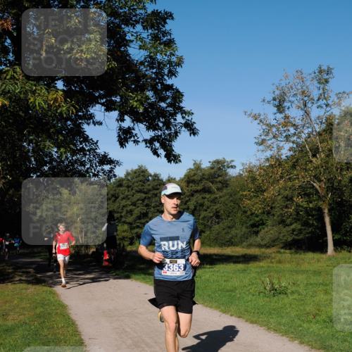 28.09.2025 - 33. Volkslauf durch das schöne Alstertal Fabian Wolf http://msf.ph/oto/8979622 28.09.2025 10:33:21 Laufen 2024, 90, 3363 meine-sportfotos.de
