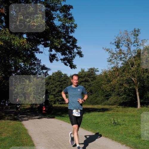 28.09.2025 - 33. Volkslauf durch das schöne Alstertal Fabian Wolf http://msf.ph/oto/8979713 28.09.2025 10:33:45 Laufen 3256 meine-sportfotos.de