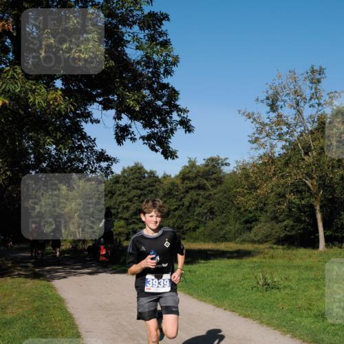 28.09.2025 - 33. Volkslauf durch das schöne Alstertal Fabian Wolf http://msf.ph/oto/8979725 28.09.2025 10:33:50 Laufen 3939 meine-sportfotos.de