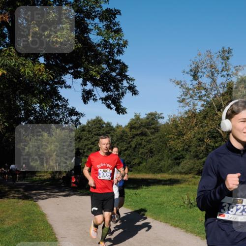 28.09.2025 - 33. Volkslauf durch das schöne Alstertal Fabian Wolf http://msf.ph/oto/8979741 28.09.2025 10:33:56 Laufen 3005, 3923 meine-sportfotos.de