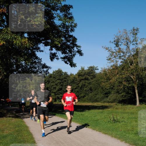 28.09.2025 - 33. Volkslauf durch das schöne Alstertal Fabian Wolf http://msf.ph/oto/8979763 28.09.2025 10:34:05 Laufen 3400, 3934 meine-sportfotos.de