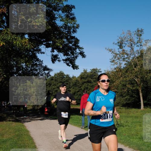 28.09.2025 - 33. Volkslauf durch das schöne Alstertal Fabian Wolf http://msf.ph/oto/8979787 28.09.2025 10:34:09 Laufen 3919, 13417 meine-sportfotos.de