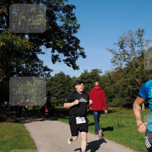28.09.2025 - 33. Volkslauf durch das schöne Alstertal Fabian Wolf http://msf.ph/oto/8979790 28.09.2025 10:34:10 Laufen 3919 meine-sportfotos.de