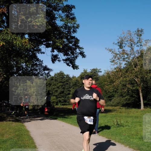 28.09.2025 - 33. Volkslauf durch das schöne Alstertal Fabian Wolf http://msf.ph/oto/8979792 28.09.2025 10:34:10 Laufen 3919 meine-sportfotos.de