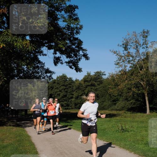 28.09.2025 - 33. Volkslauf durch das schöne Alstertal Fabian Wolf http://msf.ph/oto/8979845 28.09.2025 10:34:26 Laufen 3024, 3076 meine-sportfotos.de