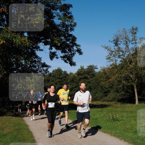 28.09.2025 - 33. Volkslauf durch das schöne Alstertal Fabian Wolf http://msf.ph/oto/8979887 28.09.2025 10:34:35 Laufen 3369, 3938, 3419 meine-sportfotos.de