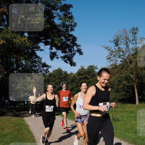 28.09.2025 - 33. Volkslauf durch das schöne Alstertal Fabian Wolf http://msf.ph/oto/8979982 28.09.2025 10:34:48 Laufen 3254, 3241 meine-sportfotos.de