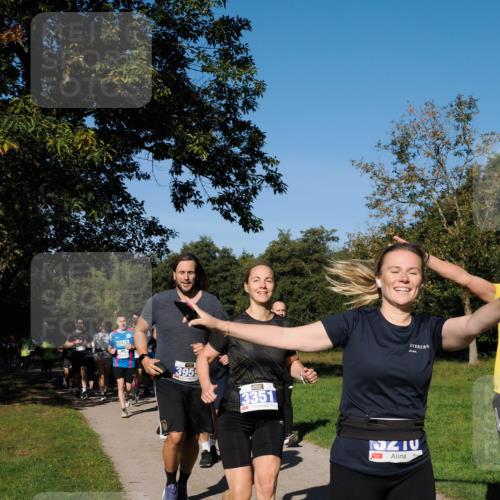 28.09.2025 - 33. Volkslauf durch das schöne Alstertal Fabian Wolf http://msf.ph/oto/8980085 28.09.2025 10:35:05 Laufen 3066, 395, 3351 meine-sportfotos.de