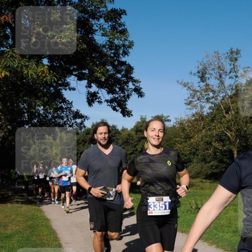 28.09.2025 - 33. Volkslauf durch das schöne Alstertal Fabian Wolf http://msf.ph/oto/8980088 28.09.2025 10:35:05 Laufen 3351 meine-sportfotos.de