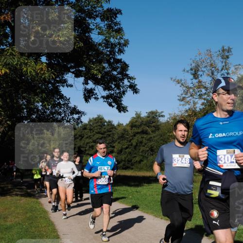 28.09.2025 - 33. Volkslauf durch das schöne Alstertal Fabian Wolf http://msf.ph/oto/8980100 28.09.2025 10:35:08 Laufen 3066, 3248, 304, 1 meine-sportfotos.de