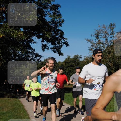 28.09.2025 - 33. Volkslauf durch das schöne Alstertal Fabian Wolf http://msf.ph/oto/8980124 28.09.2025 10:35:12 Laufen 3331, 3046, 320, 3032 meine-sportfotos.de