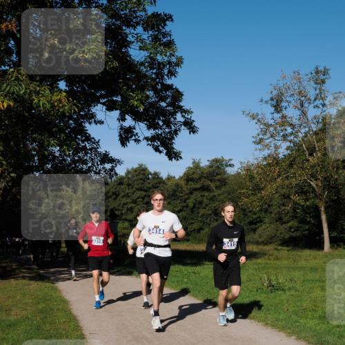 28.09.2025 - 33. Volkslauf durch das schöne Alstertal Fabian Wolf http://msf.ph/oto/8980150 28.09.2025 10:35:16 Laufen 3316, 3414, 3415 meine-sportfotos.de