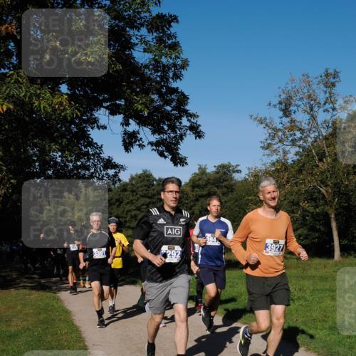 28.09.2025 - 33. Volkslauf durch das schöne Alstertal Fabian Wolf http://msf.ph/oto/8980179 28.09.2025 10:35:22 Laufen 3176, 3391, 292, 3927 meine-sportfotos.de
