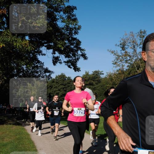 28.09.2025 - 33. Volkslauf durch das schöne Alstertal Fabian Wolf http://msf.ph/oto/8980352 28.09.2025 10:35:45 Laufen 7, 3293, 13329, 317 meine-sportfotos.de