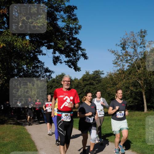 28.09.2025 - 33. Volkslauf durch das schöne Alstertal Fabian Wolf http://msf.ph/oto/8980412 28.09.2025 10:35:54 Laufen 3097, 3034, 3218, 3385, 3217 meine-sportfotos.de