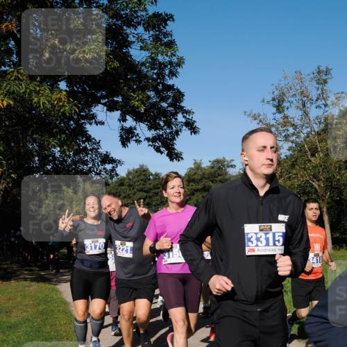 28.09.2025 - 33. Volkslauf durch das schöne Alstertal Fabian Wolf http://msf.ph/oto/8980487 28.09.2025 10:36:08 Laufen 3170, 3221, 39, 3315, 3418 meine-sportfotos.de
