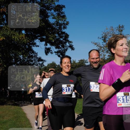 28.09.2025 - 33. Volkslauf durch das schöne Alstertal Fabian Wolf http://msf.ph/oto/8980497 28.09.2025 10:36:09 Laufen 3013, 13170, 322, 315 meine-sportfotos.de