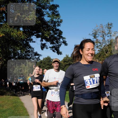 28.09.2025 - 33. Volkslauf durch das schöne Alstertal Fabian Wolf http://msf.ph/oto/8980501 28.09.2025 10:36:09 Laufen 3170, 3013, 358 meine-sportfotos.de