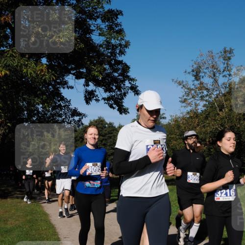 28.09.2025 - 33. Volkslauf durch das schöne Alstertal Fabian Wolf http://msf.ph/oto/8980582 28.09.2025 10:36:19 Laufen 3095, 3096, 3216 meine-sportfotos.de