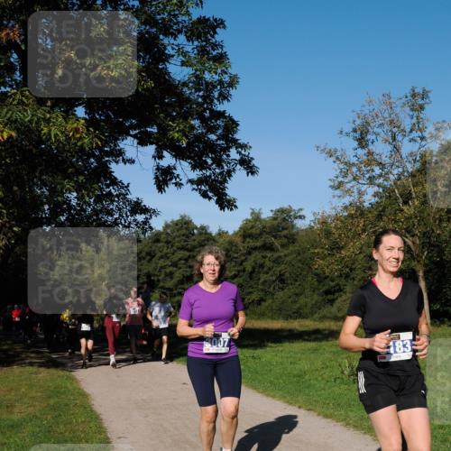 28.09.2025 - 33. Volkslauf durch das schöne Alstertal Fabian Wolf http://msf.ph/oto/8980703 28.09.2025 10:36:37 Laufen 346, 3007, 183 meine-sportfotos.de