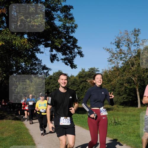 28.09.2025 - 33. Volkslauf durch das schöne Alstertal Fabian Wolf http://msf.ph/oto/8980730 28.09.2025 10:36:42 Laufen 3281, 3409, 323 meine-sportfotos.de