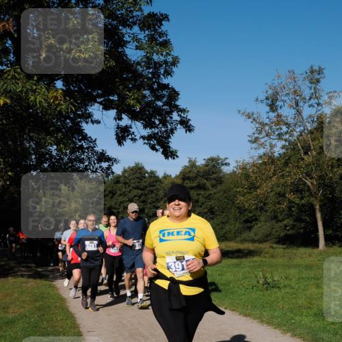 28.09.2025 - 33. Volkslauf durch das schöne Alstertal Fabian Wolf http://msf.ph/oto/8980747 28.09.2025 10:36:44 Laufen 3281, 6072, 391 meine-sportfotos.de