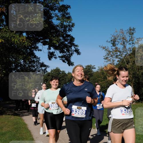 28.09.2025 - 33. Volkslauf durch das schöne Alstertal Fabian Wolf http://msf.ph/oto/8981014 28.09.2025 10:37:45 Laufen 3077, 3386, 3389, 3162, 3390 meine-sportfotos.de