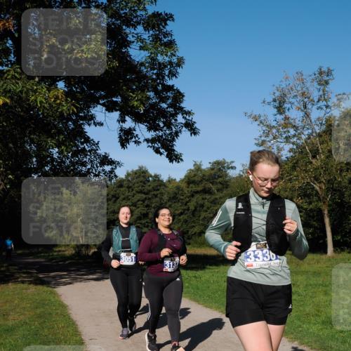 28.09.2025 - 33. Volkslauf durch das schöne Alstertal Fabian Wolf http://msf.ph/oto/8981061 28.09.2025 10:37:55 Laufen 3051, 3137, 3336 meine-sportfotos.de