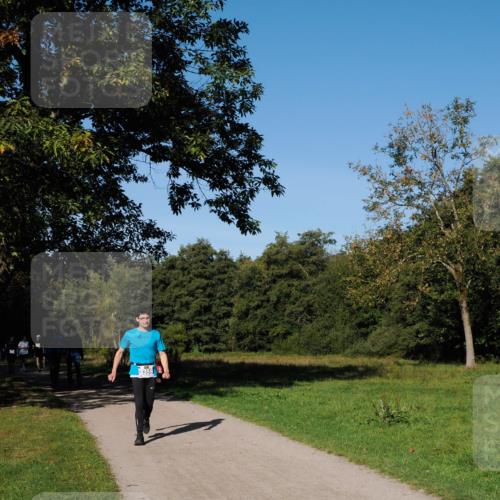 28.09.2025 - 33. Volkslauf durch das schöne Alstertal Fabian Wolf http://msf.ph/oto/8981091 28.09.2025 10:38:14 Laufen 3359 meine-sportfotos.de