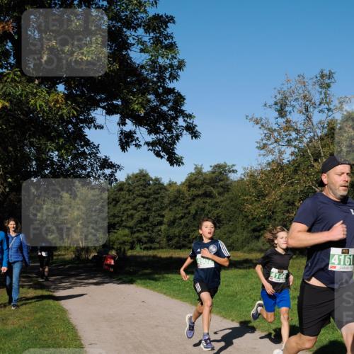 28.09.2025 - 33. Volkslauf durch das schöne Alstertal Fabian Wolf http://msf.ph/oto/8981143 28.09.2025 10:38:23 Laufen 4161 meine-sportfotos.de