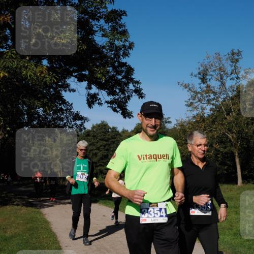 28.09.2025 - 33. Volkslauf durch das schöne Alstertal Fabian Wolf http://msf.ph/oto/8981250 28.09.2025 10:38:51 Laufen 3192, 1922, 3354 meine-sportfotos.de