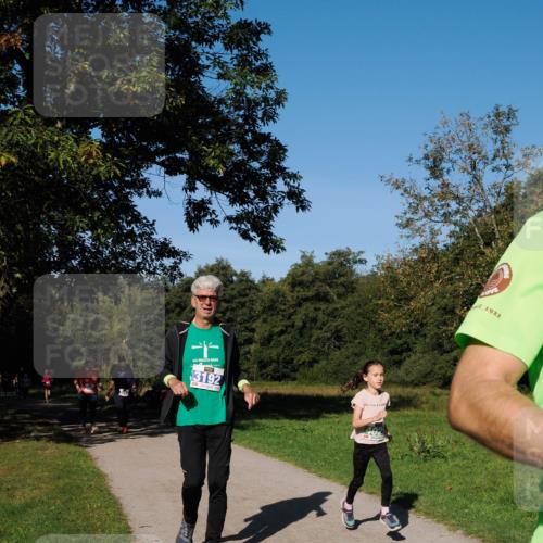 28.09.2025 - 33. Volkslauf durch das schöne Alstertal Fabian Wolf http://msf.ph/oto/8981257 28.09.2025 10:38:52 Laufen 3192, 1922 meine-sportfotos.de