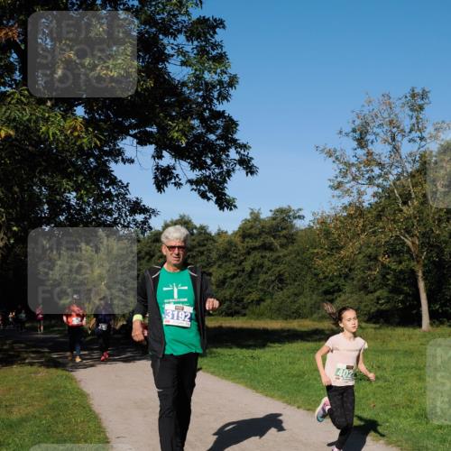 28.09.2025 - 33. Volkslauf durch das schöne Alstertal Fabian Wolf http://msf.ph/oto/8981259 28.09.2025 10:38:53 Laufen 31924, 402 meine-sportfotos.de