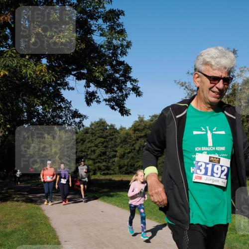 28.09.2025 - 33. Volkslauf durch das schöne Alstertal Fabian Wolf http://msf.ph/oto/8981269 28.09.2025 10:38:54 Laufen 3192 meine-sportfotos.de