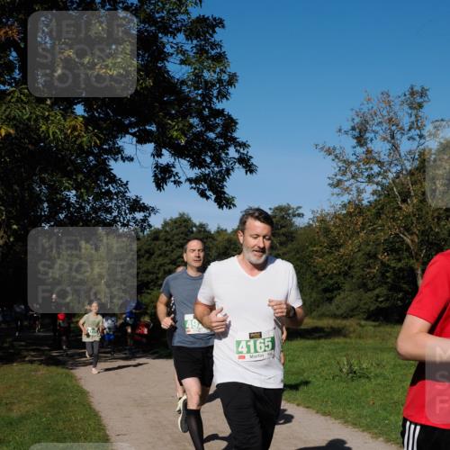 28.09.2025 - 33. Volkslauf durch das schöne Alstertal Fabian Wolf http://msf.ph/oto/8981356 28.09.2025 10:39:12 Laufen 49, 4165 meine-sportfotos.de